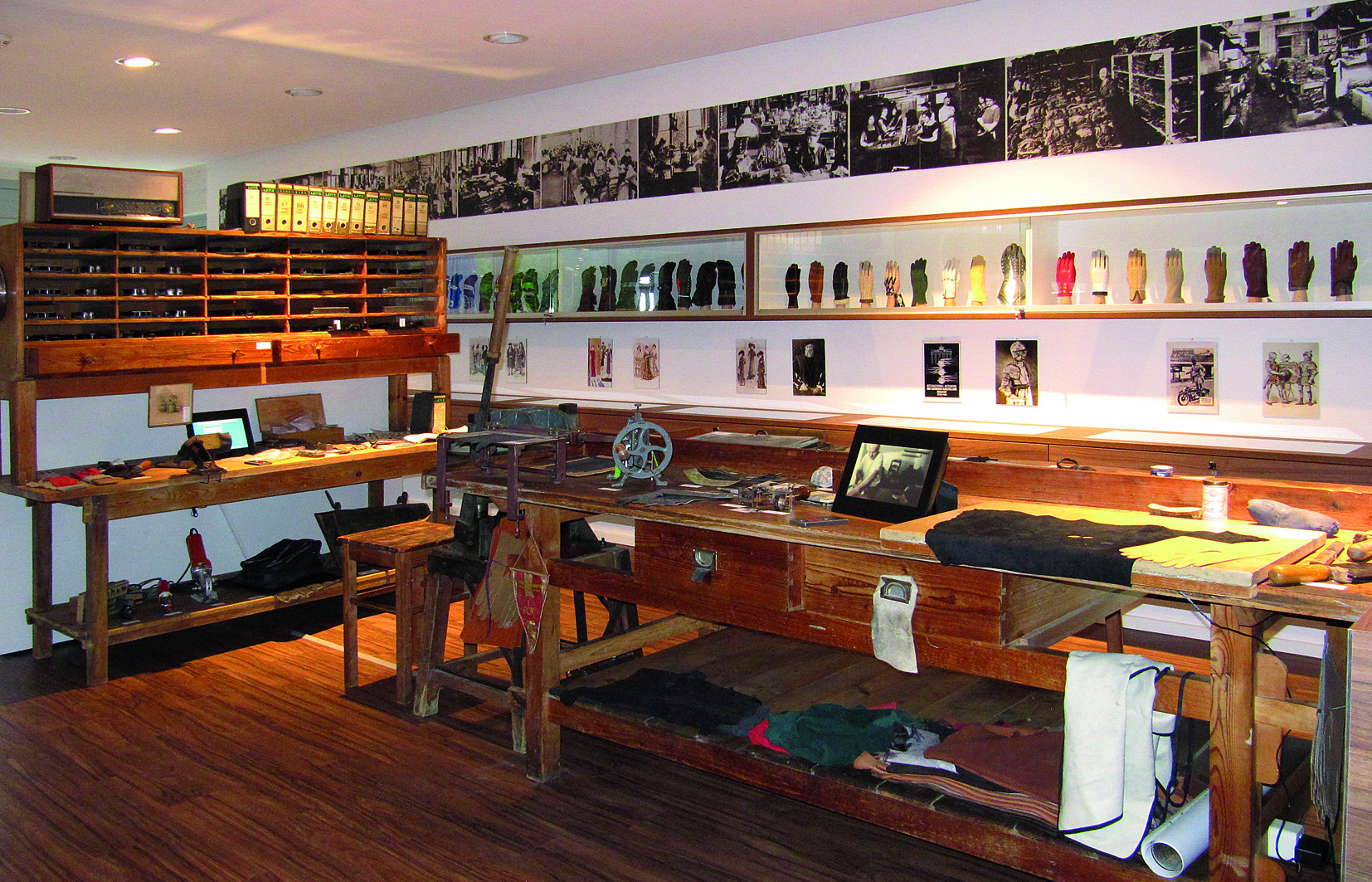 Handschuhmuseum Held