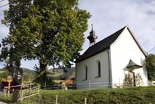 Kapelle St. Leonhard und St. Wendelin im Ortsteil Hochweiler.