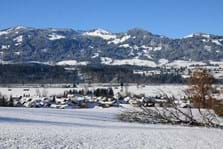 Blick auf das winterliche Altstädten